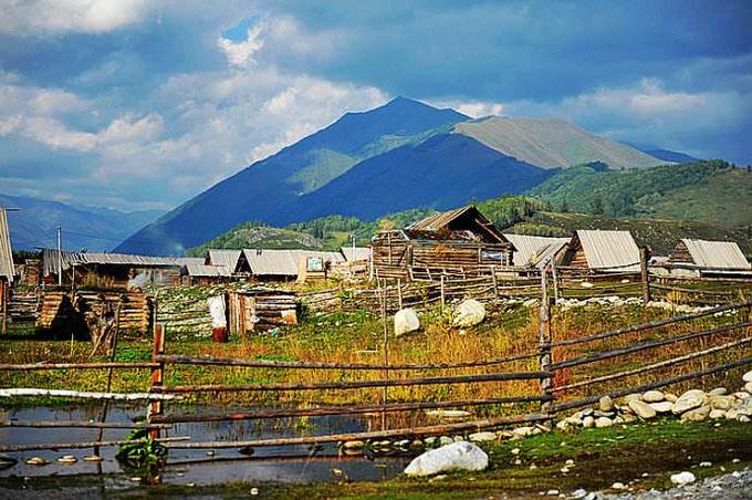 新疆最新旅游指南，探索神秘西域的绝佳目的地